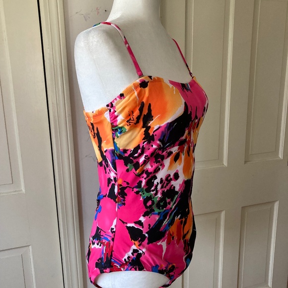 Villa Del Mar Swimsuit/ Spaghetti Straps option - Picture 4 of 13
